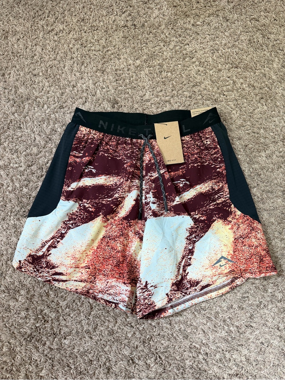 Nike Trail Shorts 6" Brief Lined Running Athletic Men’s Size Small HV2162-133